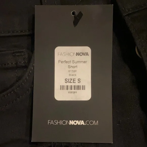 Fashion Nova Black High-Waist Distressed Denim Shorts - Picture 5 of 5